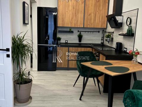 квартира за адресою Михайла Максимовича вул. (Онуфрія Трутенка), 24-Б