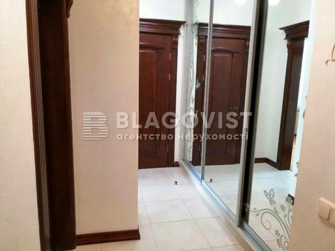 квартира за адресою Михайла Максимовича вул. (Онуфрія Трутенка), (Будинок 4)