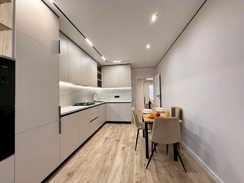 квартира по адресу Юліана Пелеша ул., 3