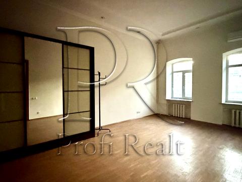 квартира за адресою Михайлівська вул., 18-А