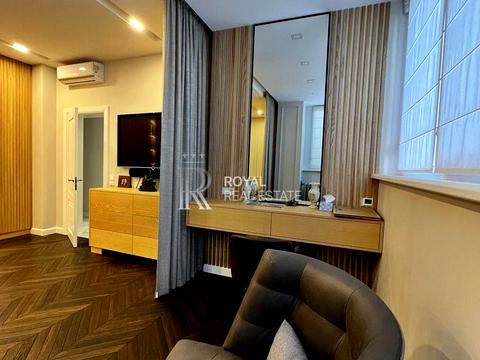 квартира за адресою Андрія Верхогляда вул. (Михайла Драгомирова), 3