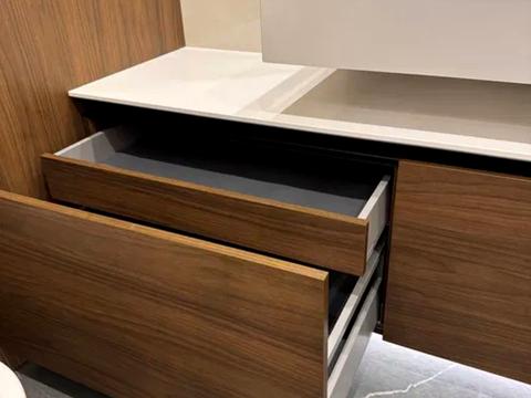 квартира за адресою Джона Маккейна вул. (Івана Кудрі), 1-Б