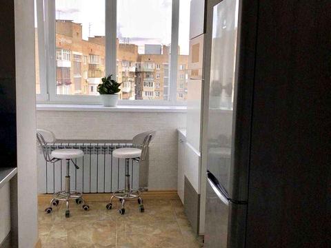 квартира за адресою Івана Мазепи вул. (Січневого Повстання), 12-Б