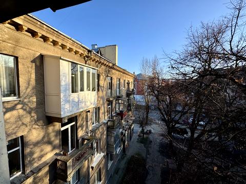 квартира за адресою Львів, Героїв УПА вул., 76