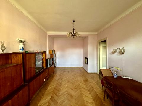 квартира за адресою Львів, Героїв УПА вул., 76