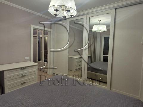 квартира за адресою Автозаводська вул., 43