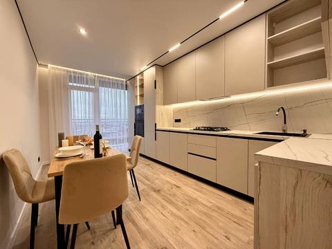 квартира по адресу Юліана Пелеша ул., 3