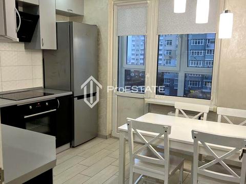 квартира за адресою Софії Русової вул., 7