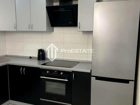 квартира за адресою Софії Русової вул., 7