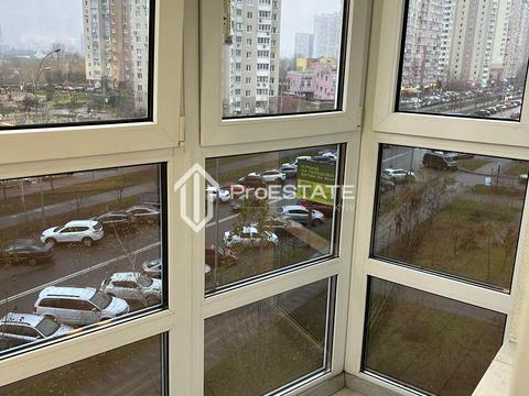 квартира за адресою Софії Русової вул., 7