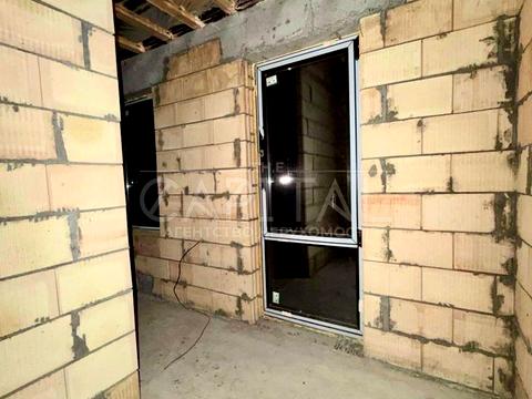 будинок за адресою Захисників України