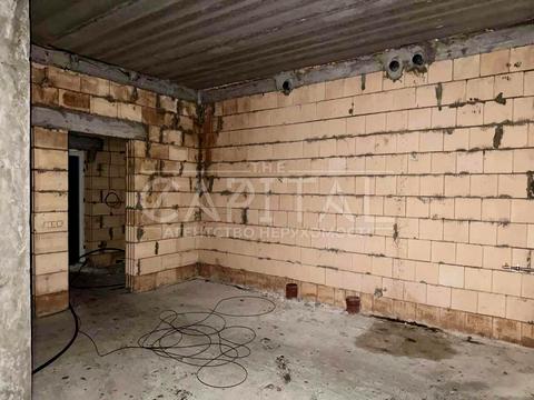 будинок за адресою Захисників України