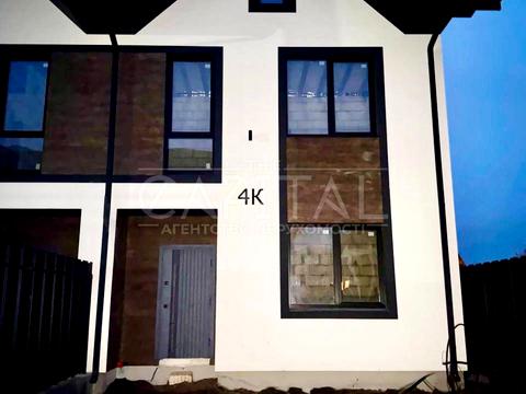 будинок за адресою Захисників України