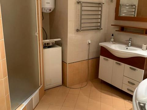 квартира за адресою Малопідвальна вул., 12/10