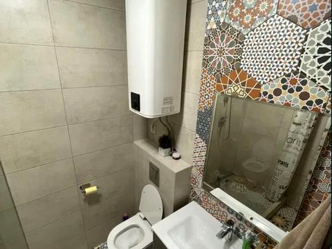 квартира за адресою Полковника Гуляєва просп. (Маршала Жукова), 111