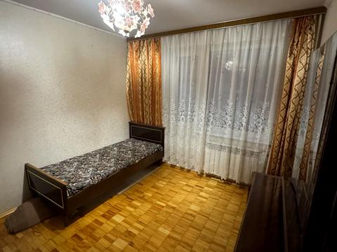 квартира по адресу Голосеевский просп. (40-летия Октября), 74-А