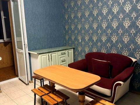 квартира за адресою Вишняківська вул., 9