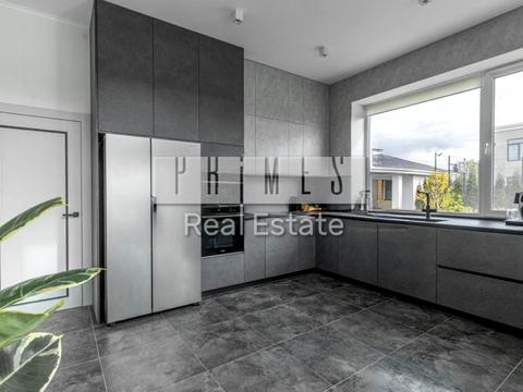 будинок за адресою дніпровська