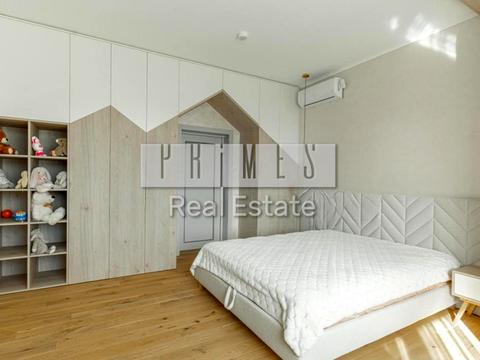 будинок за адресою дніпровська