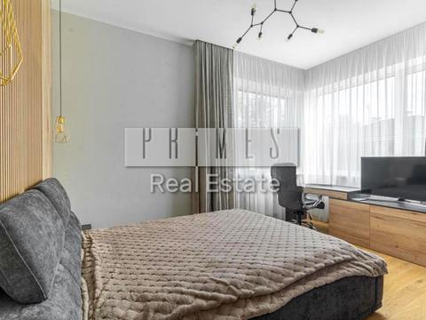 будинок за адресою дніпровська