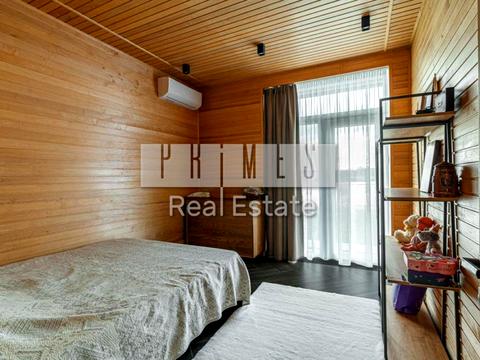 будинок за адресою дніпровська