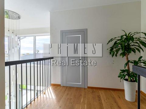 будинок за адресою дніпровська