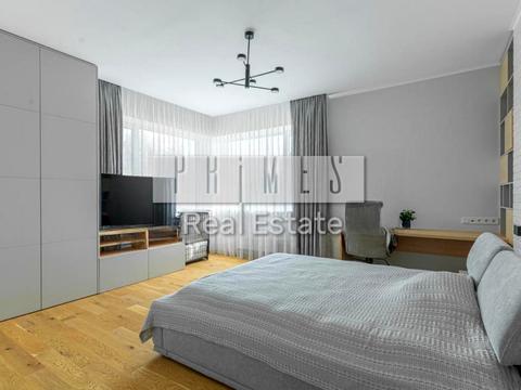 будинок за адресою дніпровська