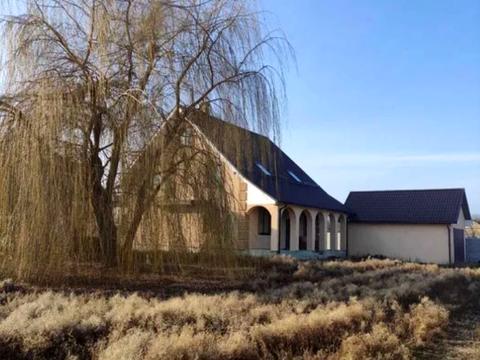 будинок за адресою Незалежності