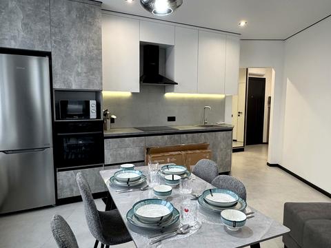 квартира за адресою Причальна вул., 12