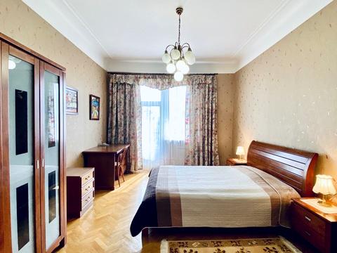 квартира за адресою Круглоуніверситетська вул., 18/2