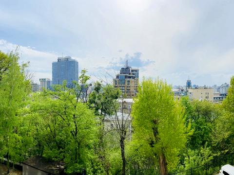 квартира за адресою Круглоуніверситетська вул., 18/2