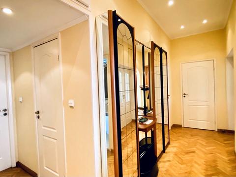 квартира за адресою Круглоуніверситетська вул., 18/2