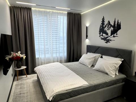 квартира за адресою Причальна вул., 10