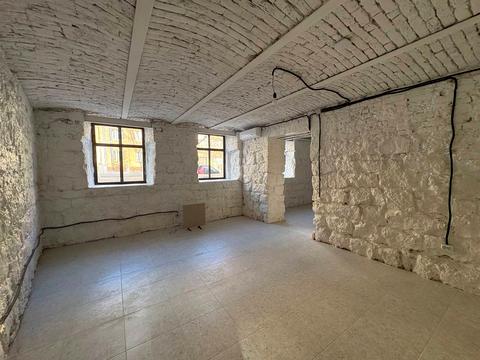 комерційна за адресою Львів, Тараса Шевченка вул., 1