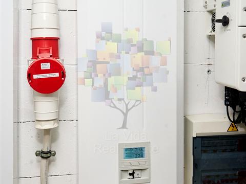 будинок за адресою 9-а Абрикосова, 7