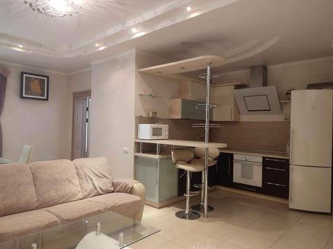 квартира за адресою Ярослава Мудрого вул. (Петровського), 30а