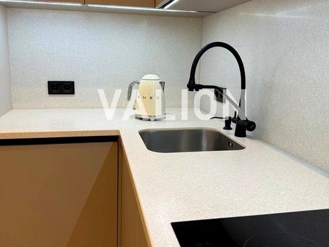 квартира за адресою Андрія Верхогляда вул. (Михайла Драгомирова), 14-А