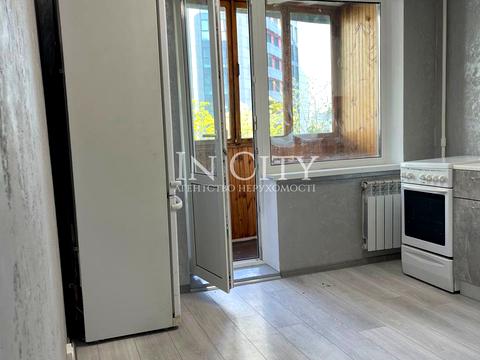 квартира по адресу Патриарха Мстислава Скрипника ул., 9