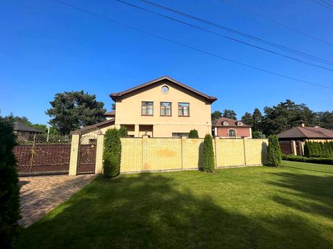 будинок за адресою Соснова вул.