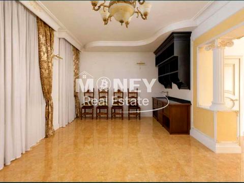 будинок за адресою Межигірська вул.