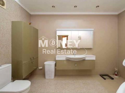 будинок за адресою Межигірська вул.