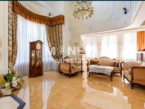 будинок за адресою Межигірська вул.