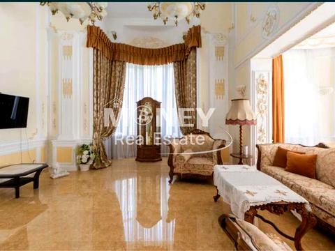 будинок за адресою Межигірська вул.