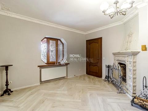 будинок за адресою Богатирська вул.