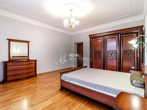 будинок за адресою Богатирська вул.