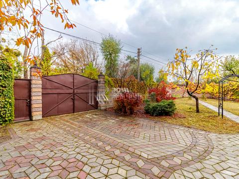 будинок за адресою Богатирська вул.