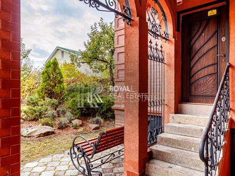 будинок за адресою Богатирська вул.