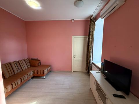 квартира за адресою Володимира Антоновича вул. (Свердлова), 66