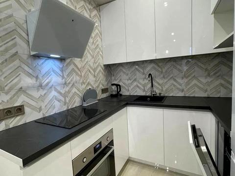 квартира по адресу Кучеревського бульв., 1