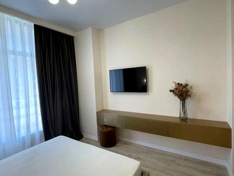 квартира по адресу Кучеревського бульв., 1